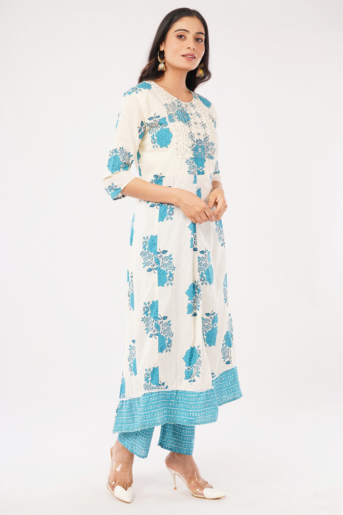Women's Floral Print Kurta Set with Dupatta, White and Turquoise Blue, 3/4 Sleeve