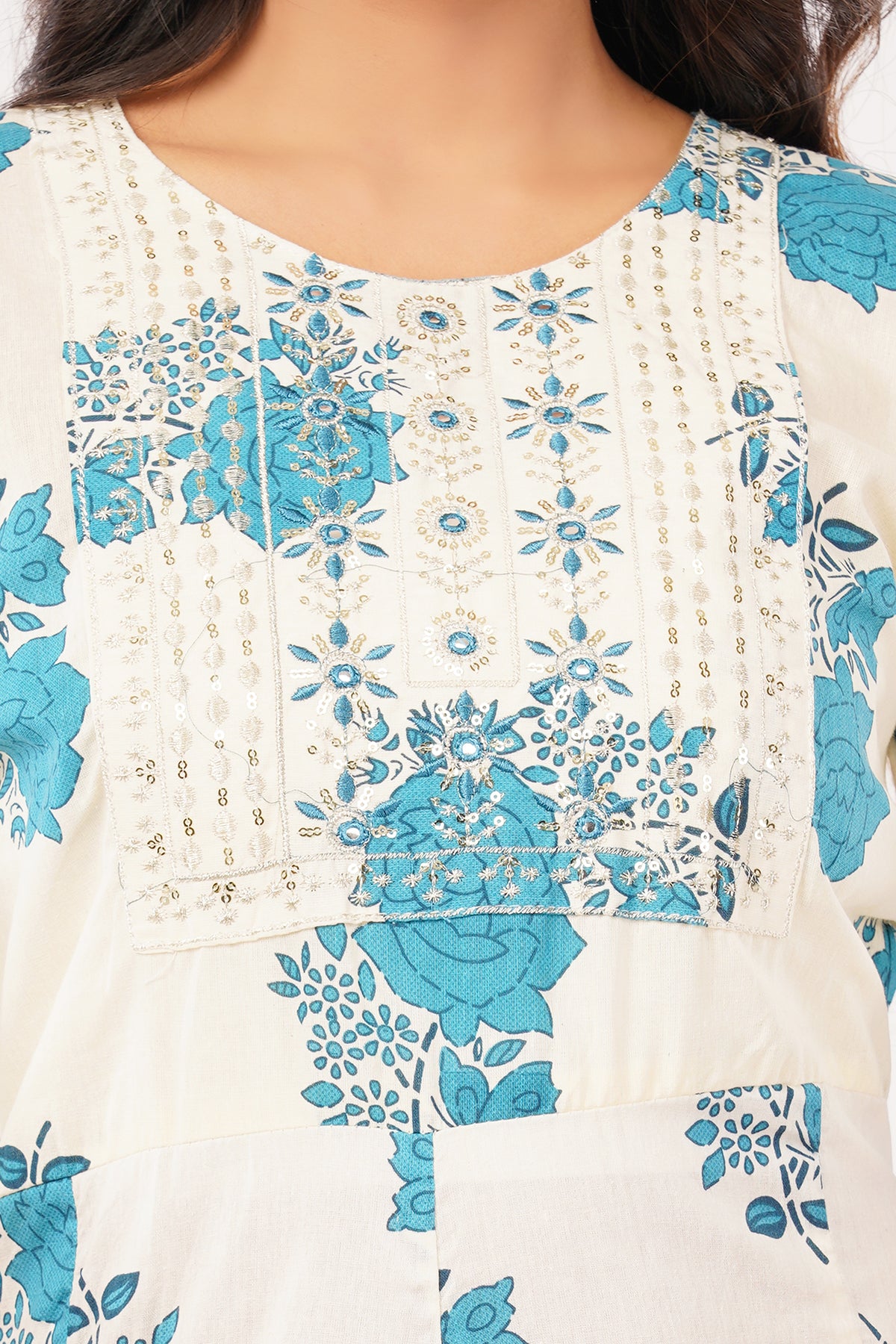 Women's Floral Print Kurta Set with Dupatta, White and Turquoise Blue, 3/4 Sleeve